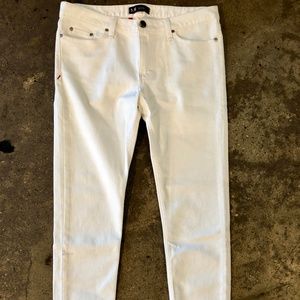 Women's White Mid Rise Skinny Fit Denim Jeans NWT